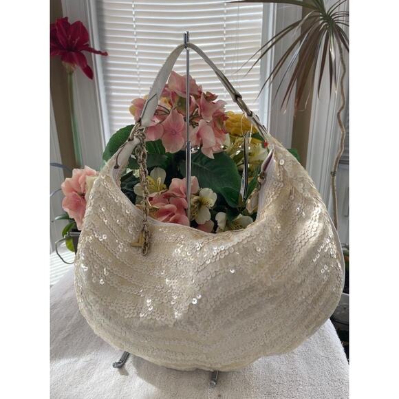 NWT LESPORTSAC SEQUIN ZEBRA WHITE REMIX HOBO (500 - Picture 1 of 11